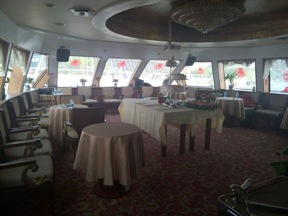 苏州金鸡湖游艇婚礼冬日浪漫起航 苏州金鸡湖游艇婚礼冬日浪漫起航